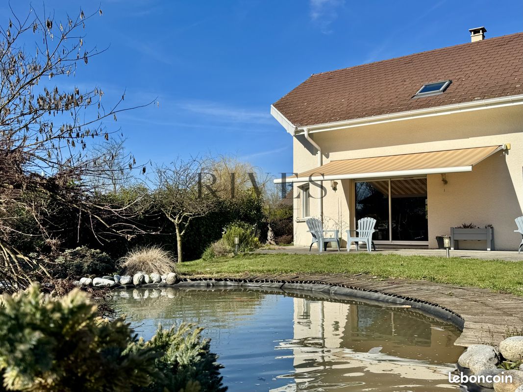 Maison 6 pièces 175 m² · à Marcellaz-Albanais · 175 m² · 588 000 €