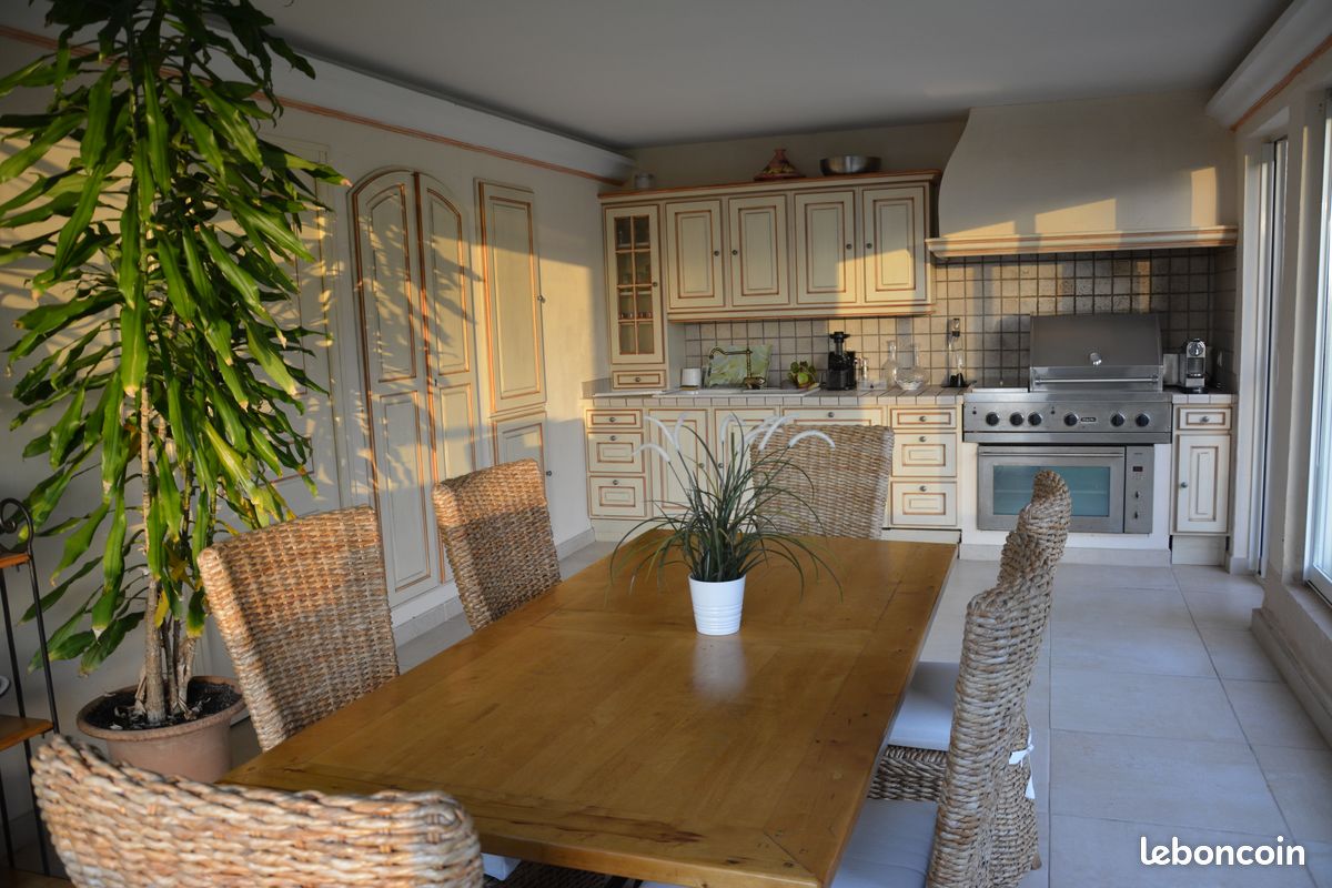 Location saisonnière 6 couchages 3 chambres (image 2)