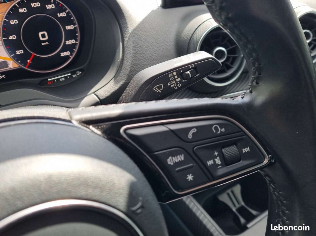 AUDI Q2 1.4 TFSI COD 150 ch S tronic 7 Design Luxe / 1ÈRE MAIN / VIRTUAL COCKPIT / CAMÉRA (image 20)