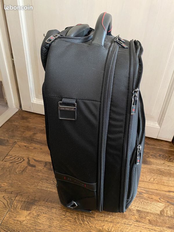 Samsonite Pro DLX5- Sac à dos pour ordinateur portable à roulettes 28 litres (image 10)