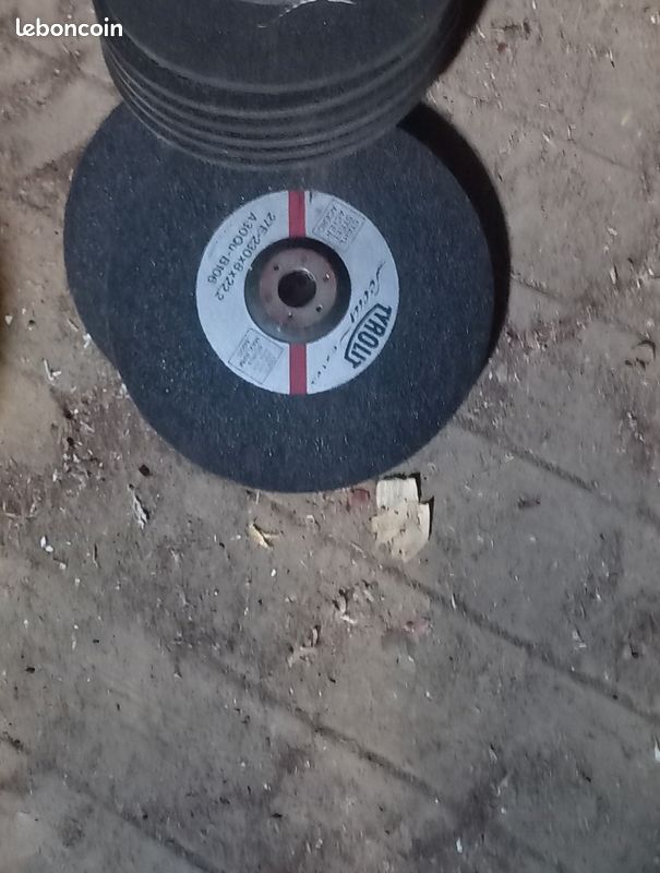 Lot 5 disques neufs tyrolit acier (image 1)