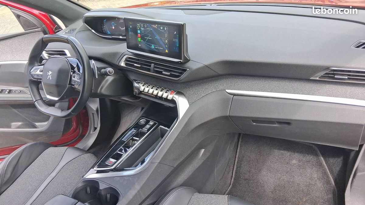 Peugeot 3008 1.6 THP 180 Hybrid e-EAT8 Allure Pack (image 10)