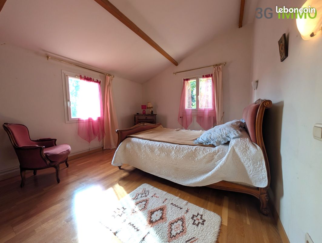 Ensemble immobilier avec grand terrain possible (image 11)