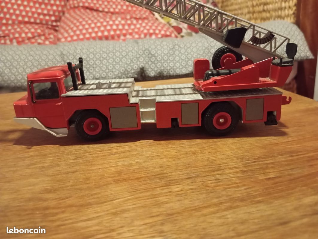GAMA 3546 - Magirus Deutz DL 23-12 Feuerwehr Drehleiter EUR 18,89 - DE