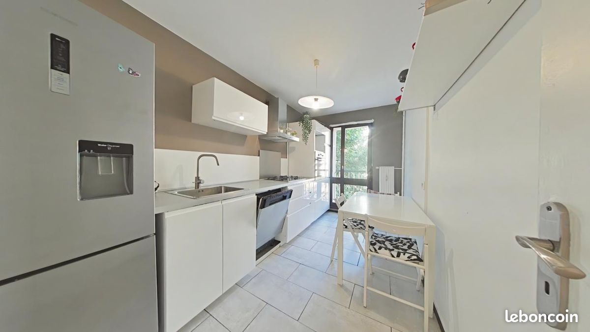 Appartement 3 pièces 65 m² · à Saint-Étienne · 65 m² · 695 €/mois
