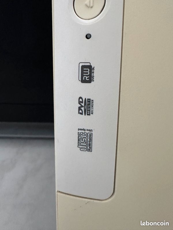 Ordinateur Lenovo C260 tout en un (image 5)