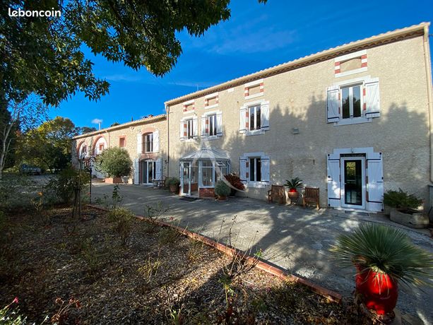 Propriété 14 pièces 438 m²