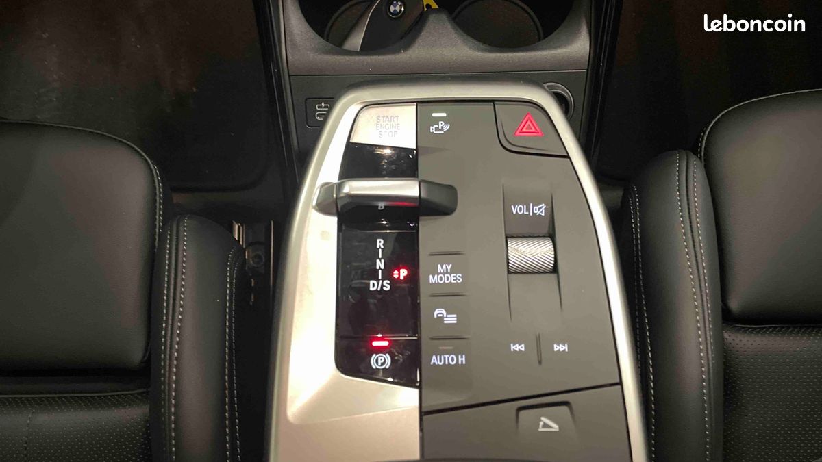 BMW Active Tourer 220i 170 ch DKG7 M Sport (image 24)