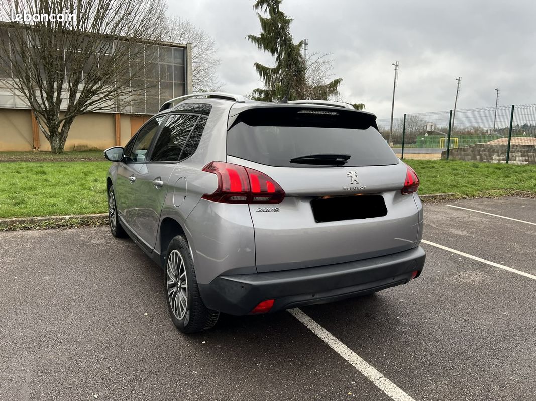 Peugeot 2008 1.5 BlueHDi 100ch S&S Active BVM5 (image 4)