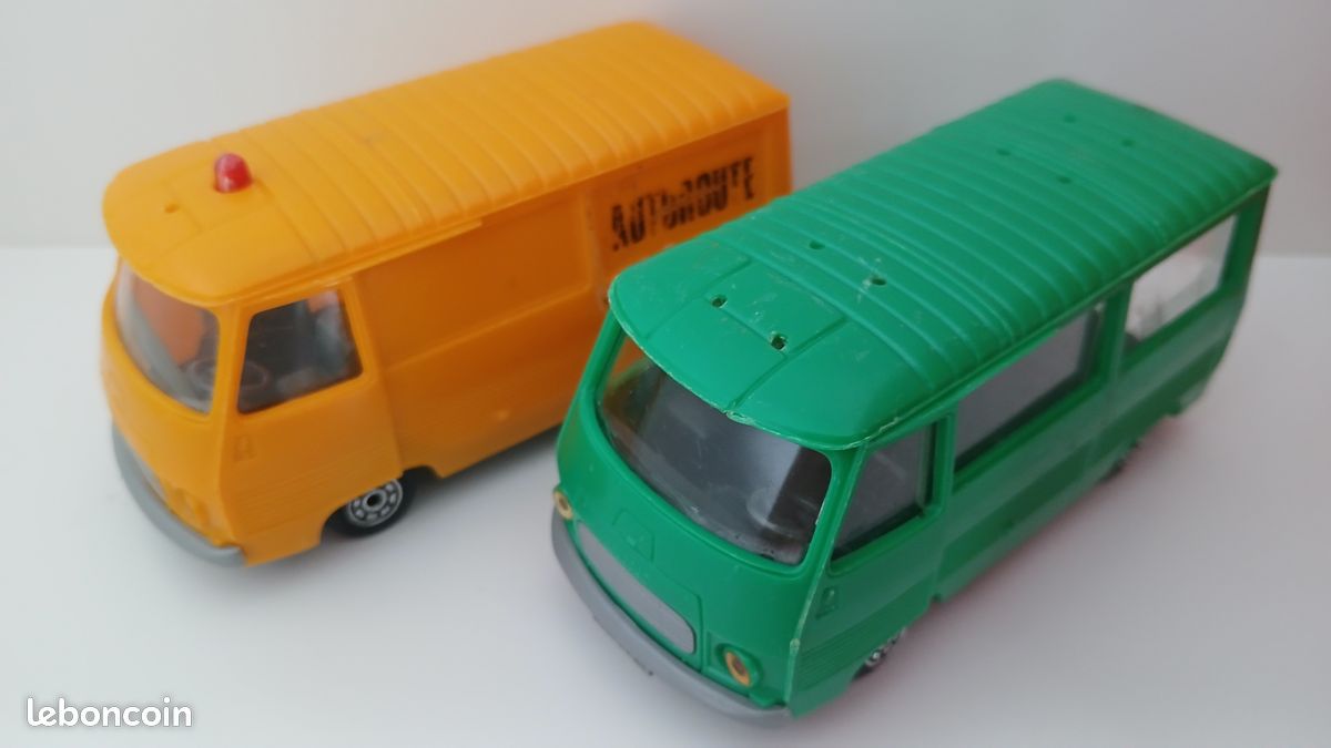 VOITURE MINIATURE FOURGON Peugeot J7 Police Norev 1/43 EUR 9,90