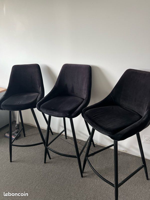 Chaises haute en velours (image 2)