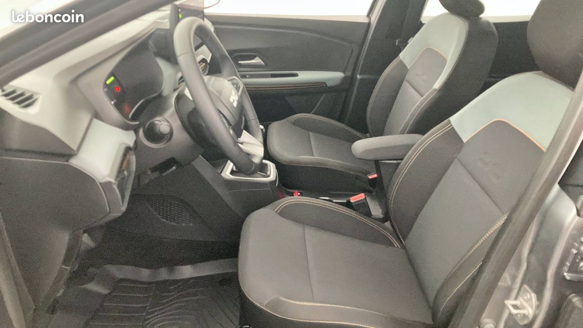 Dacia sandero tce 110 stepway extreme (image 12)