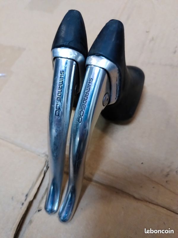 Paire de leviers de frein plus étriers Shimano 600 vintage - Équipements vélos