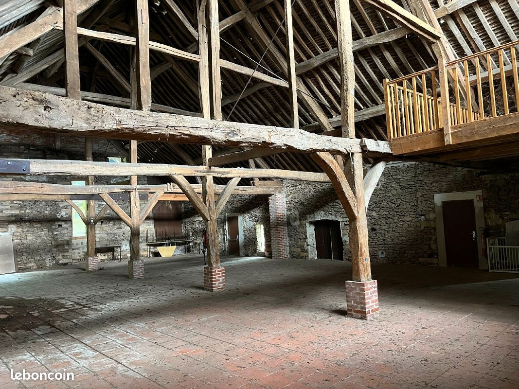 Location (image 3)