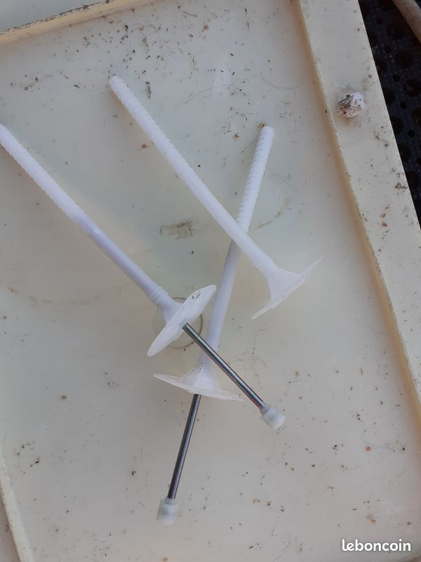 Fixations pour isolant (image 1)