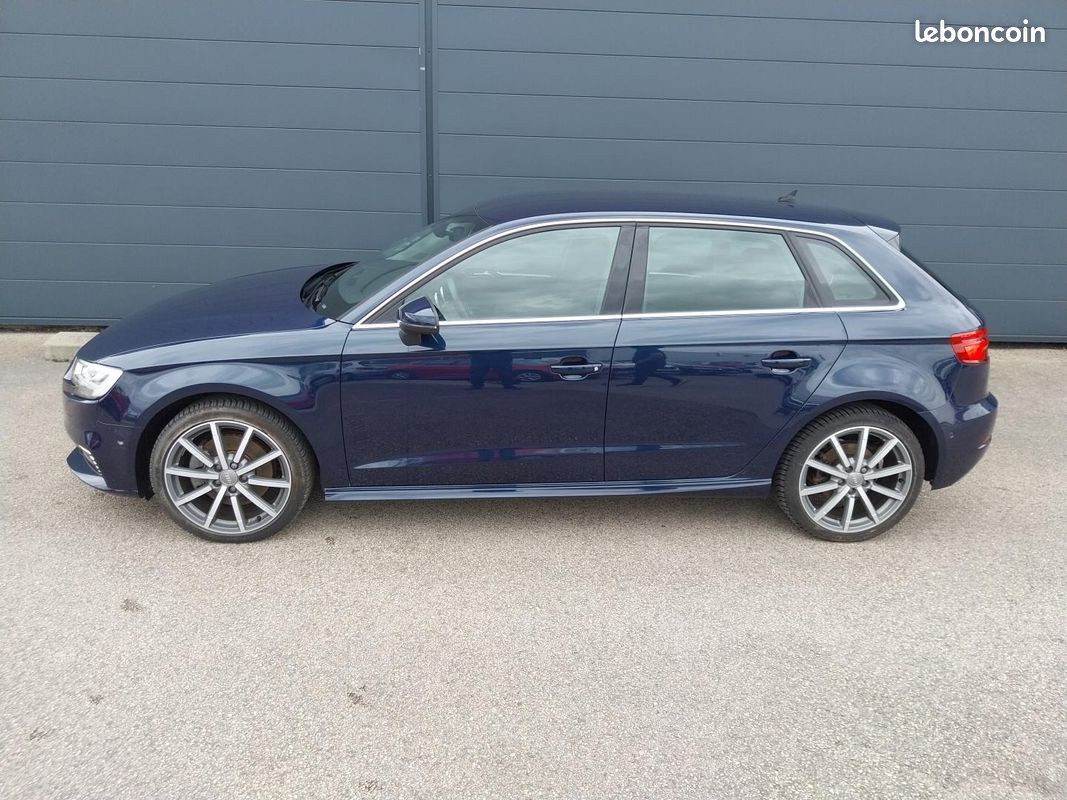 AUDI A3 Sportback 40 e-tron 204 S tronic 6 Design Luxe (image 3)