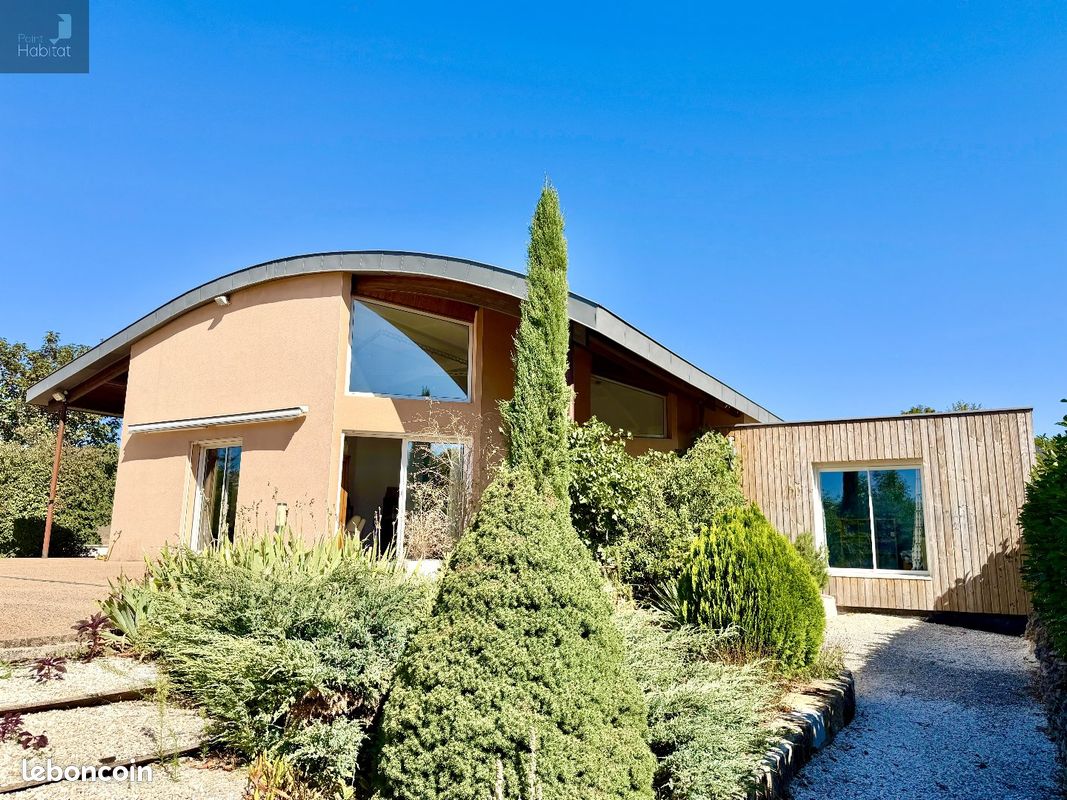 Maison 6 pièces 170 m² · à Montrozier · 170 m² · 420 000 €