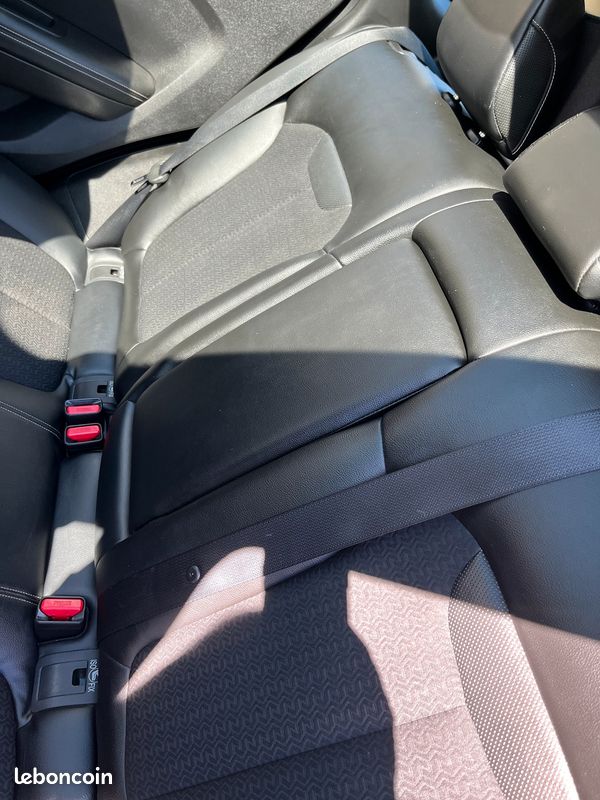 KADJAR 1.6 DCI 130 Zen. BV6. 4x4 Toit Pano Garantie 12 Mois (image 7)