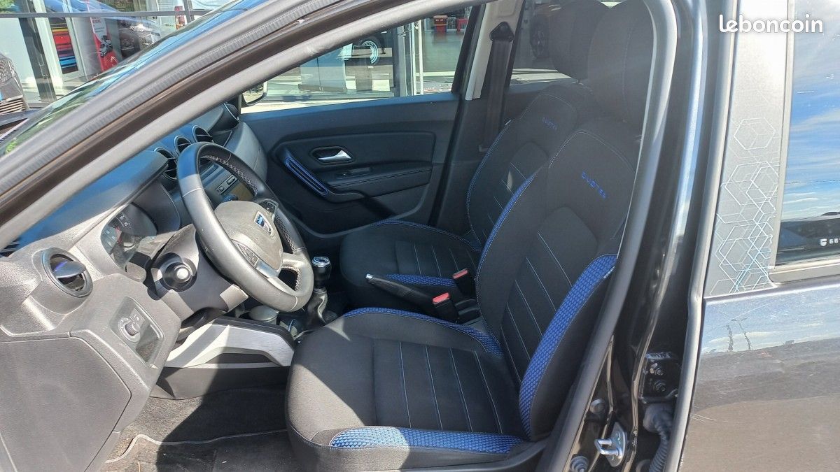 Dacia Duster (2) 15 Ans Blue dCi 115 4x2 E6U (image 11)