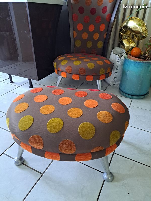 Fauteuril et repose pied (image 2)