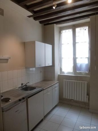 Studio 1 pièce 14 m²