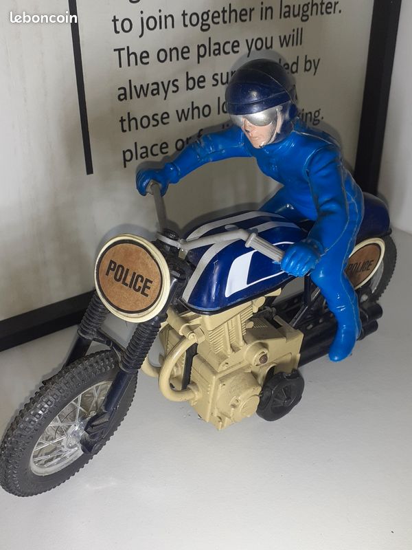 Maquette moto us police | jeux de constructions & maquettes | jouéclub