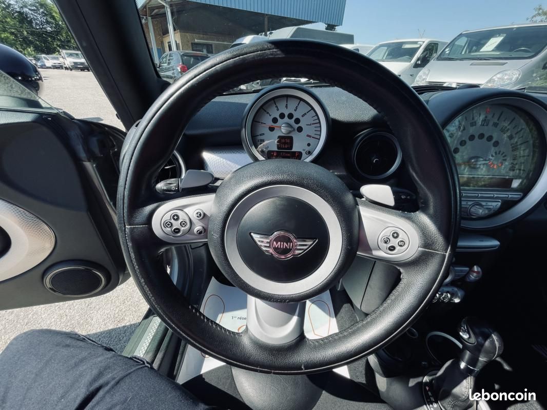 Mini COOPER S 1.6 i 175 SPORT BVA GRIS (image 24)