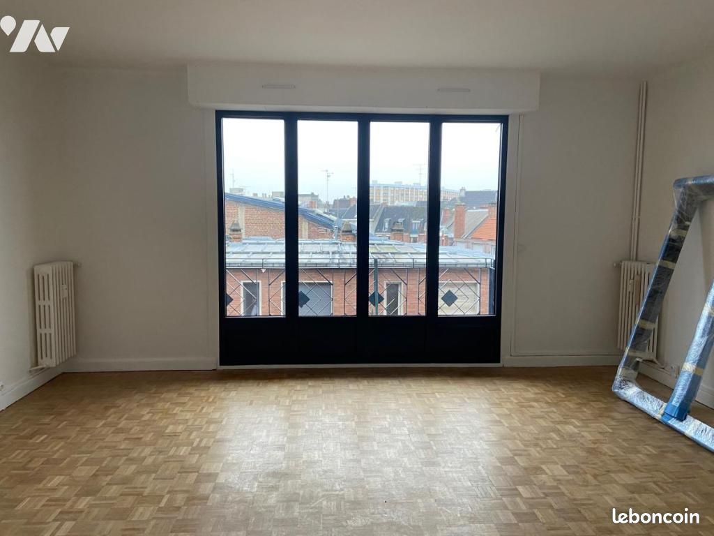 Appartement 80 m² · à Valenciennes · 80 m² · 710 €/mois