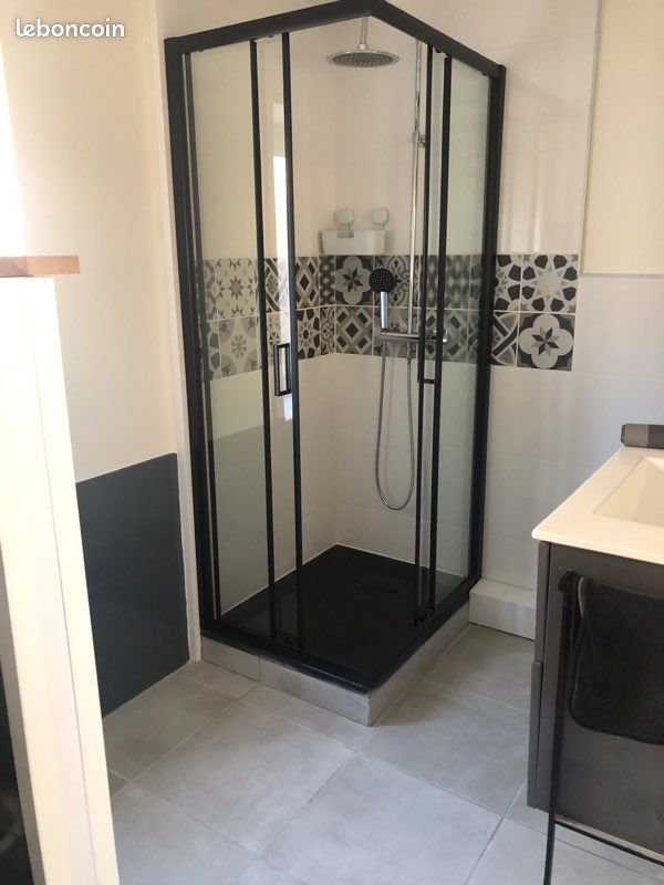 Logement entier au cœur de Ruoms (image 8)