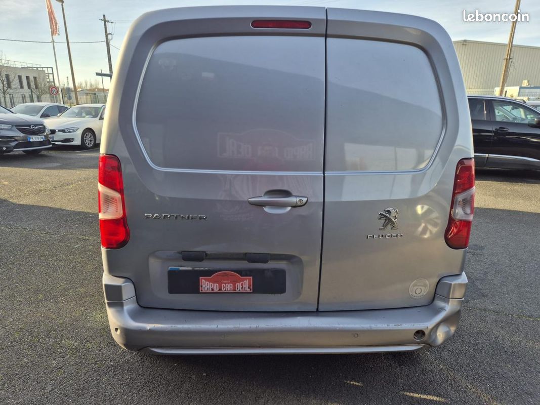 PEUGEOT PARTNER Standard 1000KG 1.5 BlueHDi S&S - 100 III Grip Standard PHASE 1 GARANTIE 6 MOIS (image 7)