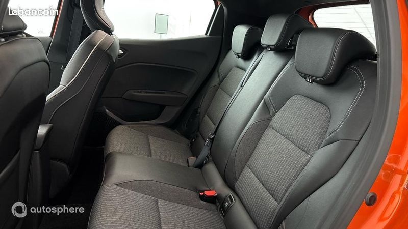 Renault Clio 1.6 E-Tech hybride 140ch Intens -21N (image 13)