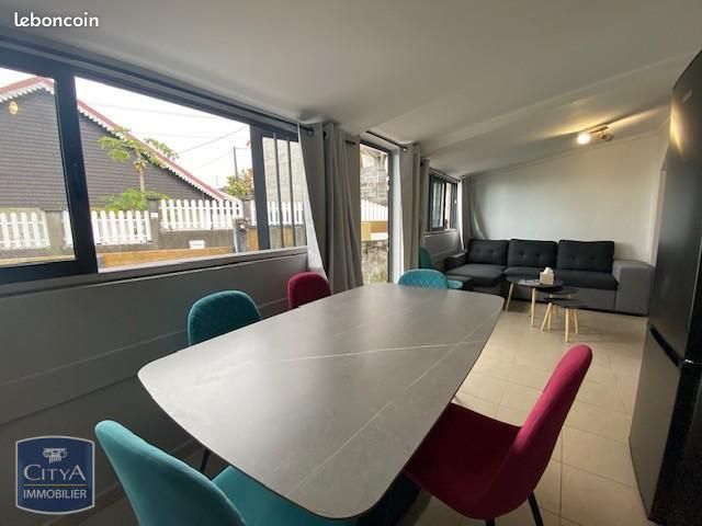 Maison 3 pièces 70 m² · à Petite-Île · 70 m² · 970 €/mois