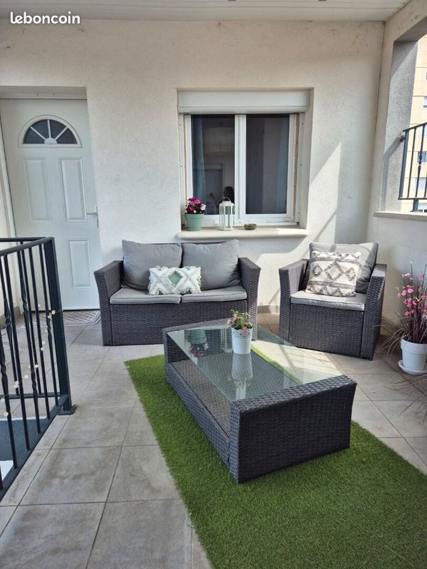 Appartement 4 pièces 63 m² · à Pont-de-Chéruy · 63 m² · 950 €