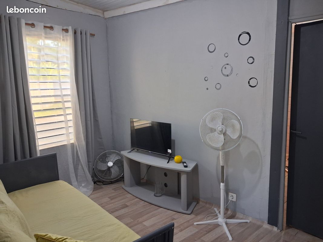 Appartement 2 pièces 40 m² · à Les Abymes · 40 m² · 650 €/mois