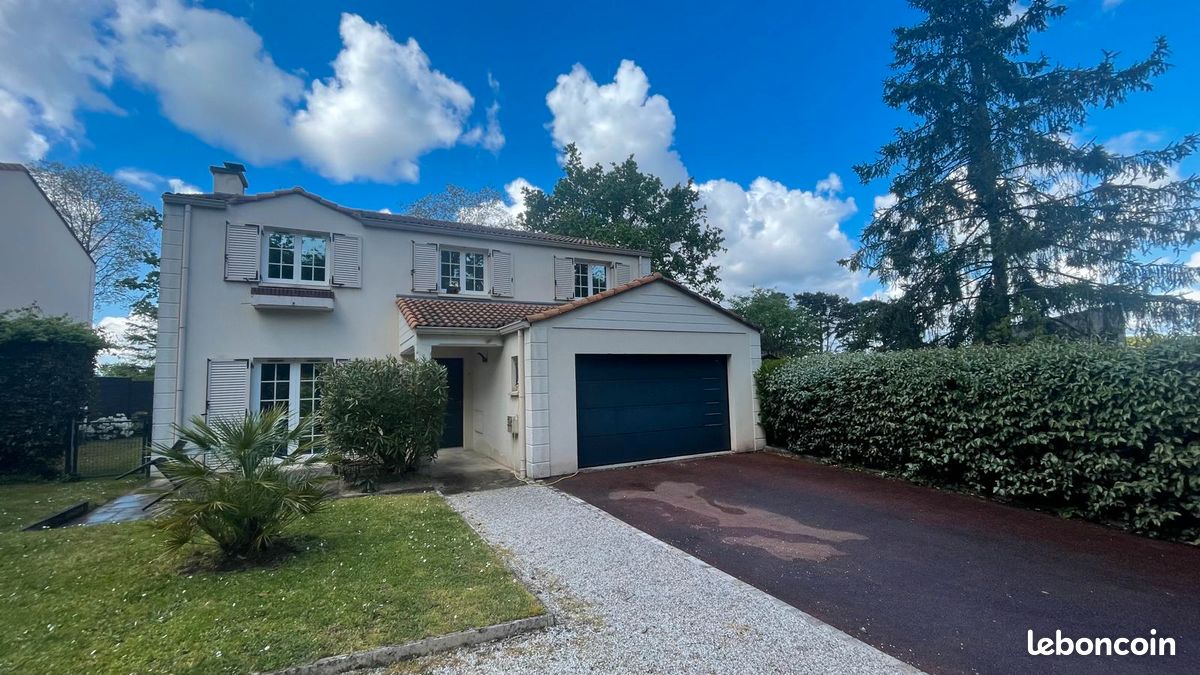 Maison 6 pièces 142 m² · à Vertou · 142 m² · 549 000 €