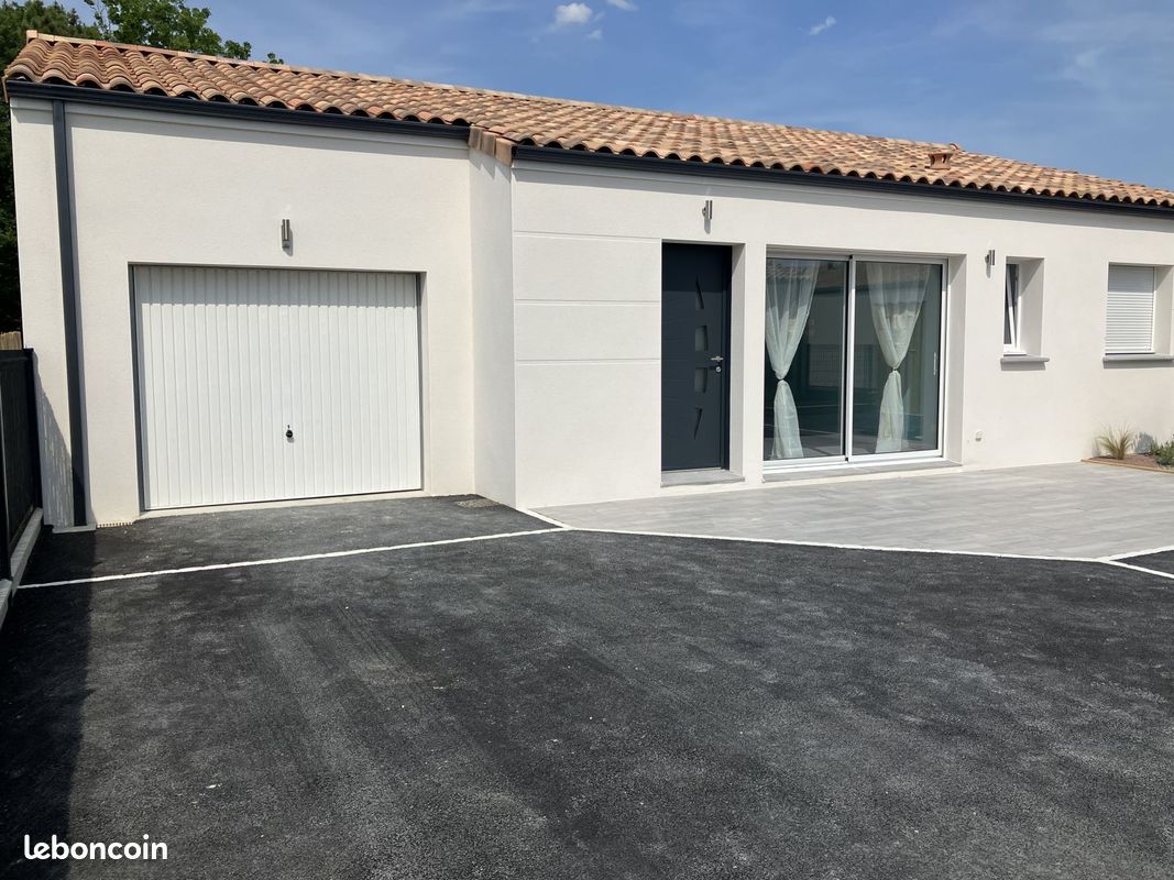 Maison 4 pièces 80 m² · au Chay · 80 m² · 229 071 €