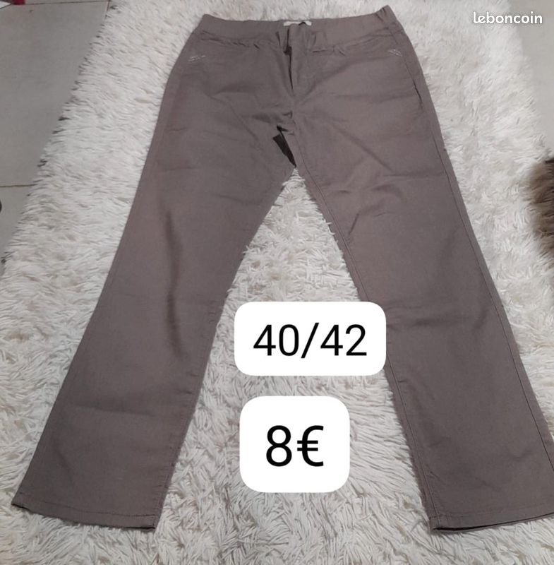 Pantalon taille 40/42 (image 1)