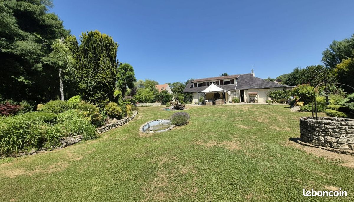 Maison 8 pièces 223 m² · à Mareil-sur-Mauldre · 223 m² · 693 000 €