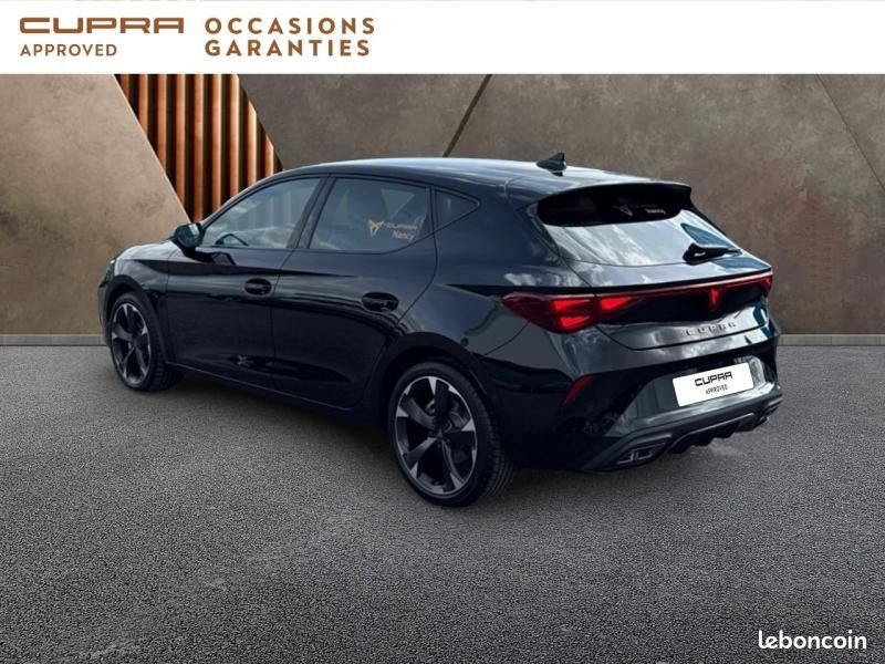 Cupra Leon 1.5 eTSI Hybrid 150ch V DSG7 (image 4)