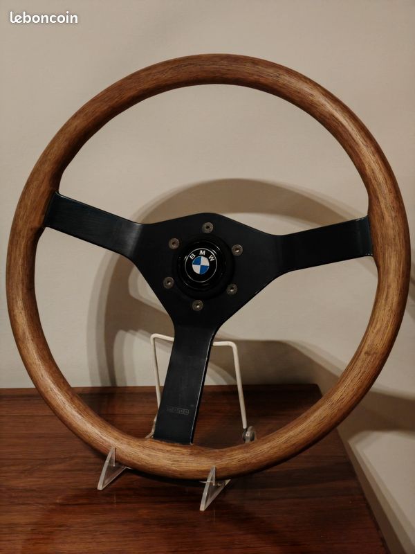 Volant Momo ancien pour BMW Youngtimer (image 1)