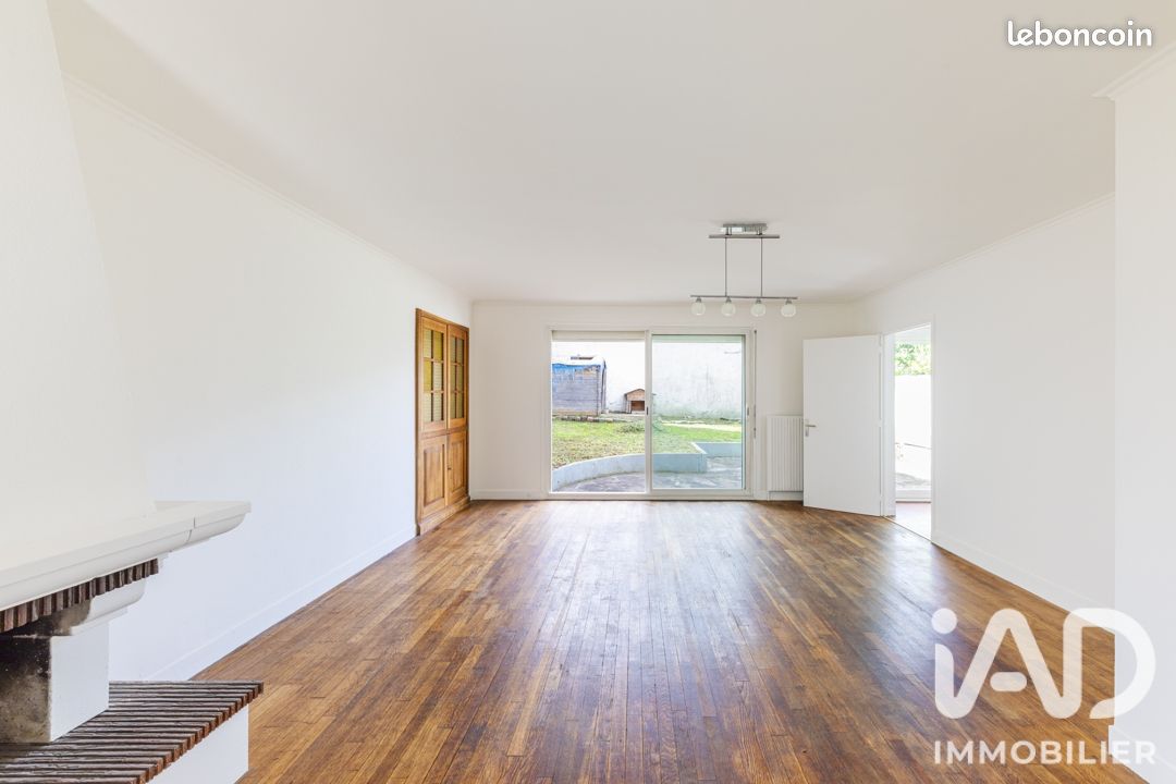 Maison 4 pièces 142 m² · à Argenteuil · 142 m² · 279 000 €