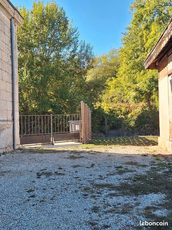 Appartement 3 pièces 55 m² · à Braine · 55 m² · 550 €/mois