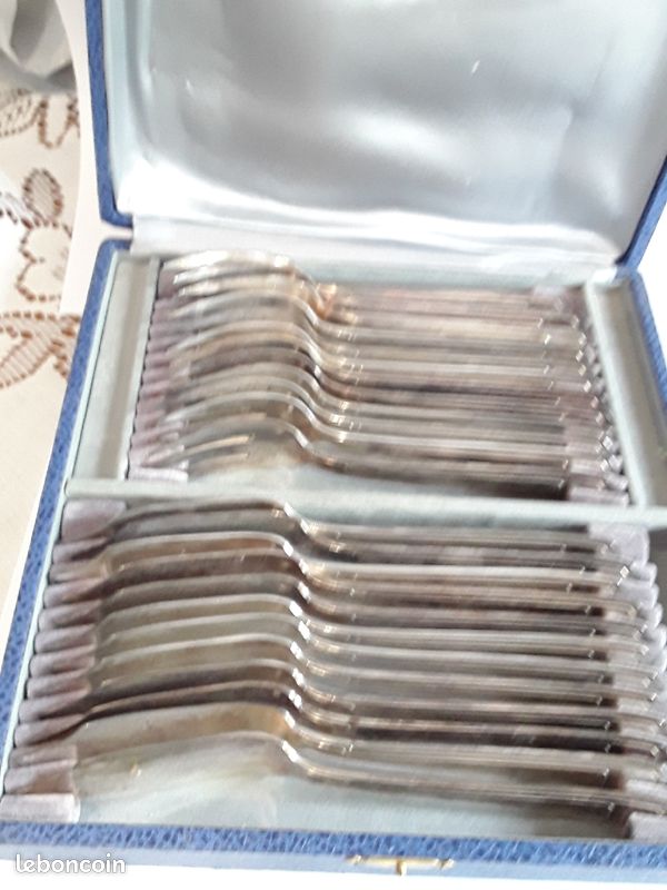 Ménagère (image 1)