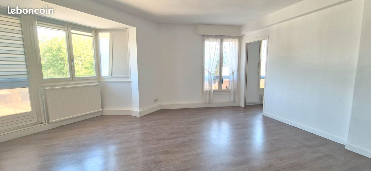 Appartement 3 pièces 70 m² · à Bruay-la-Buissière · 70 m² · 105 000 €