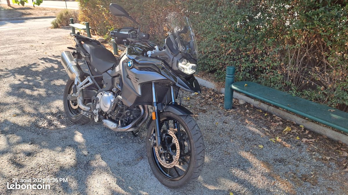 Bmw f750gs (image 3)