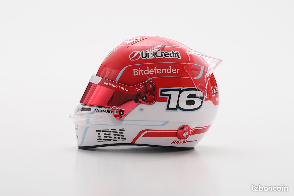 Looksmart 1/5 casque charles leclerc ferrari hp saison 2026 (image 1)