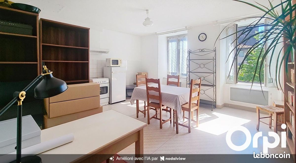 Appartement 2 pièces 54 m² · à Saint-Flour · 54 m² · 480 €/mois