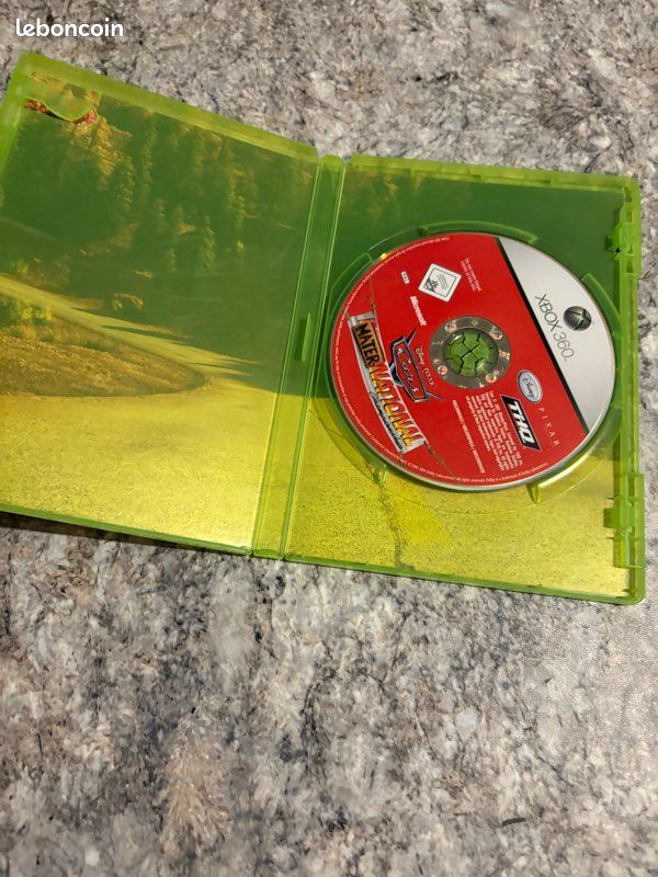 Jeu Vidéo Cars : La Coupe Internationale - Xbox 360 - Version FR - Bon état