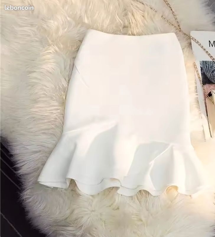 Jupe Blanche Mini Jupe A Volant Mini Jupe Blanche à Volant Vêtements