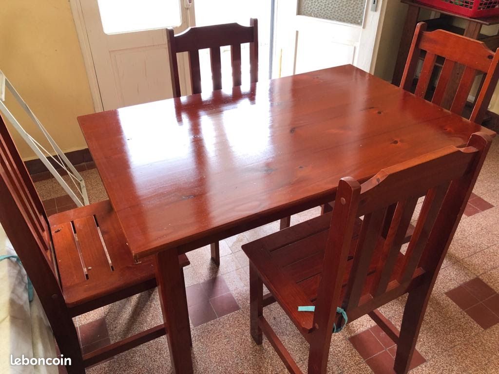 Table et chaises (image 2)